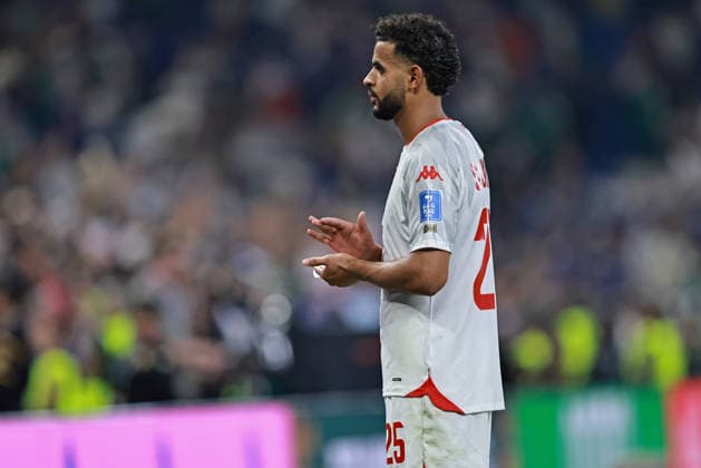 June 21, 2026, Monterrey, Mexico: Anis Ben Slimane of Tunisia applauds the fans after the 0-4 defeat after the match between Tunisia and Japan for the 2st round of the group F of the FIFA World Cup, WM, Weltmeisterschaft, Fussball 2026 at Monterrey Stadium on June 20, 2026 in Monterrey, Mexico. Photo: DiaEsportivo Monterrey Mexico - ZUMAh208 20260621_zsp_h208_001 Copyright: xHeulerxAndreyx