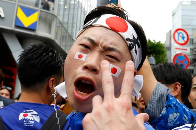 June 21, 2026, Tokyo, Japan: Japanese soccer fans celebrate Japan s victory over Tunisia at the famous Shibuya Scramble Crossing in Tokyo. The Tokyo Metropolitan Police protected the world-famous pedestrian crossing after Japan defeated Tunisia (4Ã¢â‚¬0) in a FIFA World Cup, WM, Weltmeisterschaft, Fussball 2026 Group F match. Japan Celebrates 4Ã¢â‚¬0 World Cup Victory At Shibuya Crossing  - ZUMAm191 20260621_aap_m191_012 Copyright: xRodrigoxReyesxMarinx