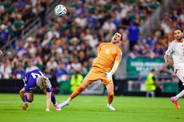 FIFA World Cup, WM, Weltmeisterschaft, Fussball 2026 TUNISIA VS JAPAN FIFA WORLD CUP 2026 TUNISIA VS JAPAN TUNISIA VS JAPAN 20062026 MONTERREY, NUEVO LEON. Action photo of Aymen Dahmen (16) goalkeeper of Tunisia, during Round 1 Group F game of the FIFA World Cup 2026, held at the Estadio Monterrey of Monterrey, Nuevo Leon. Foto de accion de Aymen Dahmen (16) arquero de Tunez, durante juego de Ronda 1 del Grupo F de la Copa del Mundo 2026 de la FIFA, celebrado en el Estadio Monterrey de Monterrey, Nuevo Leon. PHOTO BY IMAGENSHOP AGENCIA FOTOGRAFICA MONTERREY NUEVO LEON MEXICO *** FIFA WORLD CUP 2026 TUNISIA VS JAPAN FIFA WORLD CUP 2026 TUNISIA VS JAPAN TUNISIA VS JAPAN 20062026 MONTERREY, NUEVO LEON Action photo of Aymen Dahmen, Tunisia’s No. 16 goalkeeper, during the Round 1 Group F match of the 2026 FIFA World Cup, held at Estadio Monterrey in Monterrey, Nuevo Leon Action photo of Aymen Dahmen, Tunisia’s No. 16 goalkeeper, during a Round 1 Group F match of the 2026 FIFA World Cup, held at the Estadio Monterrey in Monterrey, Nuevo León. PHOTO BY IMAGENSHOP PHOTO AGENCY MONTERREY, NUEVO LEÓN, MEXICO,detected_source_language Copyright: xYOALIxMARTINEZx