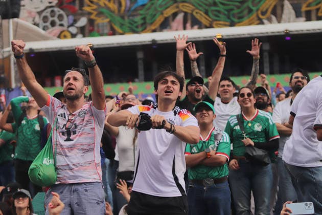 Fans Watching The Match Betwen Germany v Ivory Coat At FIFA Fan Fest Fans of the Germany national team, Nationalteam watching the match of FIFA World Cup, WM, Weltmeisterschaft, Fussball Group E between Ivory Coast and Germany on a giant screen at Mexico FIFA Fan Festival. on June 20, 2026 in Mexico City, Mexico. Mexico City CDMX Mexico Copyright: xCarlosxSantiagox