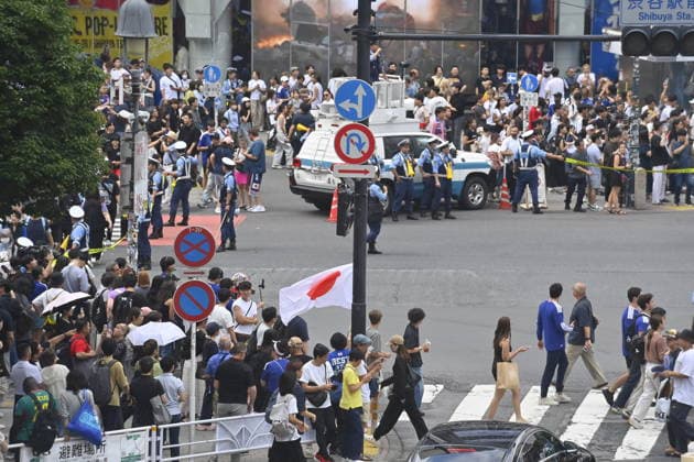 Japan-Tunisia World Cup match draws fans to Tokyo s Shibuya District TOKYO, JAPAN - JUNE 21: Football fans celebrate the victory of Japan team over Tunisia in public areas of Tokyo s Shibuya district, Japan on June 21, 2026, after the FIFA World Cup, WM, Weltmeisterschaft, Fussball 2026 Group F match between Japan and Tunisia being played in Monterrey, Mexico. The match is considered crucial for both teams hopes of advancing to the knockout stage of the tournament. David Mareuil Anadolu Tokyo Japan. Editorial use only. Please get in touch for any other usage.  Copyright: x2026xAnadoluxDavidxMareuilx