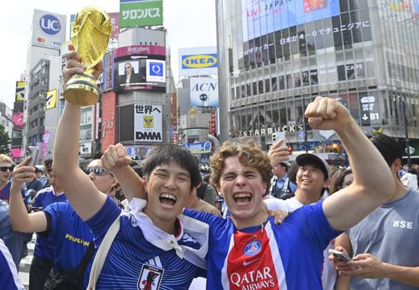 Japan-Tunisia World Cup match draws fans to Tokyo s Shibuya District TOKYO, JAPAN - JUNE 21: Football fans celebrate the victory of Japan team over Tunisia in public areas of Tokyo s Shibuya district, Japan on June 21, 2026, after the FIFA World Cup, WM, Weltmeisterschaft, Fussball 2026 Group F match between Japan and Tunisia being played in Monterrey, Mexico. The match is considered crucial for both teams hopes of advancing to the knockout stage of the tournament. David Mareuil Anadolu Tokyo Japan. Editorial use only. Please get in touch for any other usage.  Copyright: x2026xAnadoluxDavidxMareuilx