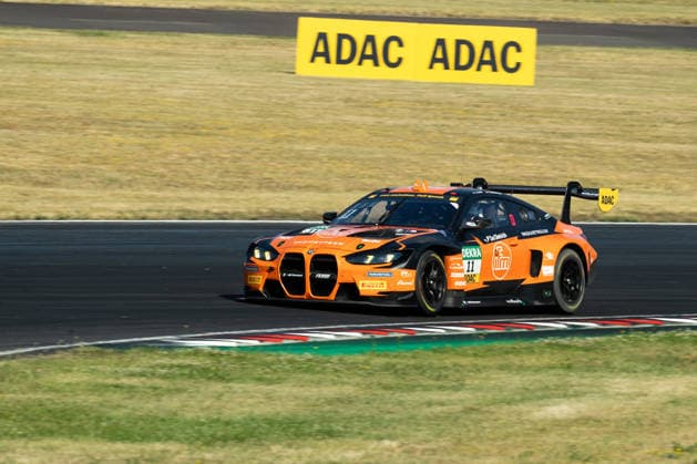 Schipkau, Deutschland 19. - 21. Juni 2026: ADAC GT Masters - 2026 - Lauf 5 - DEKRA Lausitzring - Sonntags Qualifikation Im Bild: Tim Zimmermann (D)EU Leyton Fourie (ZAF) FK Performance Motorsport *** Schipkau, Germany, June 19–21, 2026 ADAC GT Masters 2026 Round 5 DEKRA Lausitzring Sunday Qualifying Pictured Copyright: xFotostandx xStiebertx