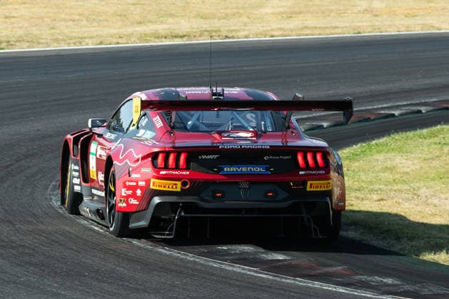 Schipkau, Deutschland 19. - 21. Juni 2026: ADAC GT Masters - 2026 - Lauf 5 - DEKRA Lausitzring - Sonntags Qualifikation Im Bild: Niklas Kalus (DEU) Kiano Blum (AUT) Haupt Racing Team *** Schipkau, Germany, June 19–21, 2026 ADAC GT Masters 2026 Round 5 DEKRA Lausitzring Sunday Qualifying Pictured Copyright: xFotostandx xStiebertx
