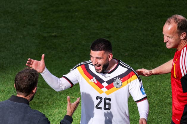 Germany v Cote D Ivoire: Group E - FIFA World Cup, WM, Weltmeisterschaft, Fussball 2026 Deniz Undav 26 (center) celebrates with Germany s coaching staff during the FIFA World Cup 2026 group stage match between Germany and Ivory Coast at Toronto Stadium in Toronto, Canada, on June 20, 2026. Toronto Ontario Canada  Copyright: xIndrawanxKumalax originalFilename:kumala-thefifaw260620_npePD.jpg