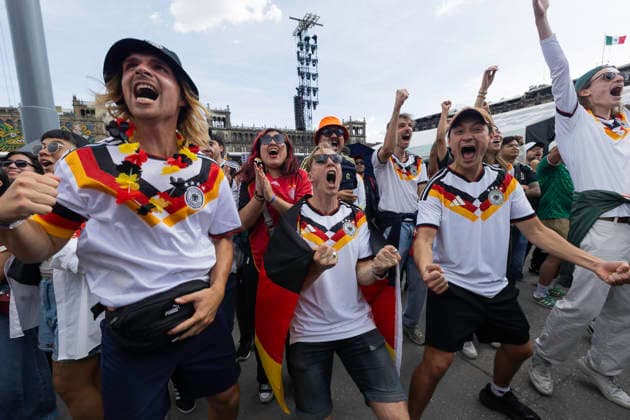 Germany Vs Ivory Coast Fan Fest At The Zocalo In Mexico City Supporters and fans of various nationalities watch the 2026 FIFA World Cup, WM, Weltmeisterschaft, Fussball match between Germany and Ivory Coast at the Fan Fest set up in the Zocalo in Mexico City, Mexico, on June 20, 2026. Attendees celebrate Germany s 2-1 victory in the Group E match while participating in activities organized for fans throughout the tournament. Mexico City Mexico  Copyright: xCristianxLeyvax originalFilename:leyva-notitle260620_npVJb.jpg