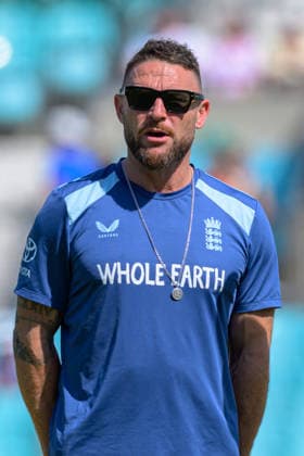LONDON, ENGLAND JUNE 21 - Head Coach of England Brandon McCullum before the start of Day Five of the 2nd Rothesay Test Match game between England and New Zealand at Kia Oval on June 21, 2026 in London , England . (Photo by Keeran Marquis Sports Press Photo)  Copyright: xKeeranxMarquis SPPx Sportspressphoto_SPR172399