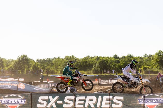 20.06.2026, GER, Motorsport Motocross Supercross, Maenner Frauen Junioren, Saison 2026, SX Series - Amateur Supercross, 1. Meisterschaftslauf Gräfentonna Symbolbild mit Werbebanner der SX-Series 99958 Gemeinde Tonna OT Gräfent MX SX Motocrossstrecke Trai Thüringen Deutschland *** June 20, 2026, GER, Motorsports