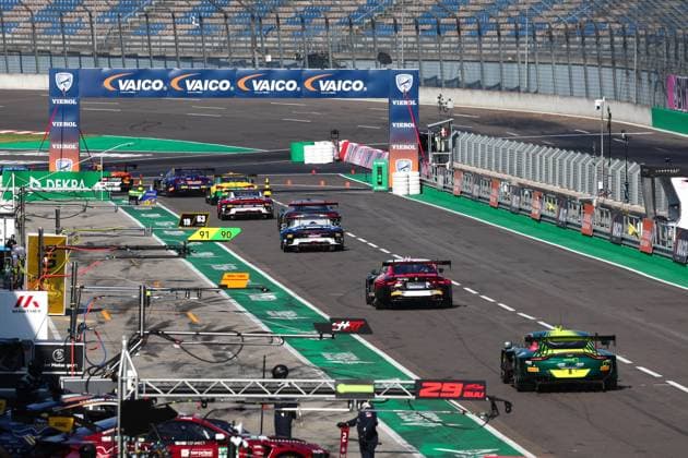 ADAC GT Masters, 5. + 6. Rennen DEKRA Lausitzring 2026 39 , Comtoyou Racing: Jamie Alan Day, Baudouin Detout, 56 BMW M4 GT3 Evo, Schubert Motorsport: Juliano Holzem, Sandro Holzem, 14 Porsche 911 GT3 R (992), razoon - more than racing: Pavel Lefterov, Mark Kastelic - picture by Gruppe C Photography Schipkau DEKRA Lausitzring Germany Copyright: xGruppexCxPhotographyx