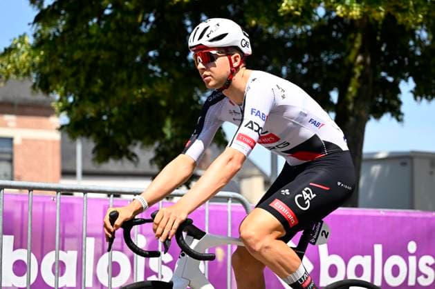 Baloise Belgium Tour 2026 Stage 5 HOEILAART, BELGIUM - JUNE 21 : Vermeersch Florian (BEL) of UAE Team Emirates - XRG before the start of the race during stage 5 of the 95th edition of Baloise Tour of Belgium an UCI ProSeries 2.Pro cycling road race stage for Men Elite of 183.6 km with start in Gingelom and finish in Hoeilaart on June 21, 2026 in Hoeilaart, Belgium, 21 06 2026 ( Motordriver Stephan Boone - Hoeilaart Belgium  Copyright: xTomasxSiskx
