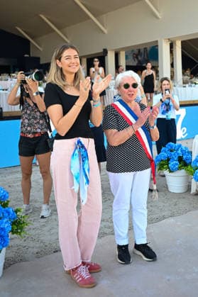 Remise du Prix Mairie du 7ème de la 12ème édition Longines Paris Eiffel Jumping au pied de la Tour Eiffel sur le Champ-de-Mars à Paris, France, le 212 juin 2026. Perusseau-Veeren Bestimage 7th Arrondissement Town Hall Prize during the 12th edition of the Longines Paris Eiffel Jumping at Champ-de-Mars near Eiffel Tower in Paris, France, on June 21, 2026. Paris France  Copyright: xPerusseau-Veerenx xBestimagexPerusseau-Veerenx xBestimagex