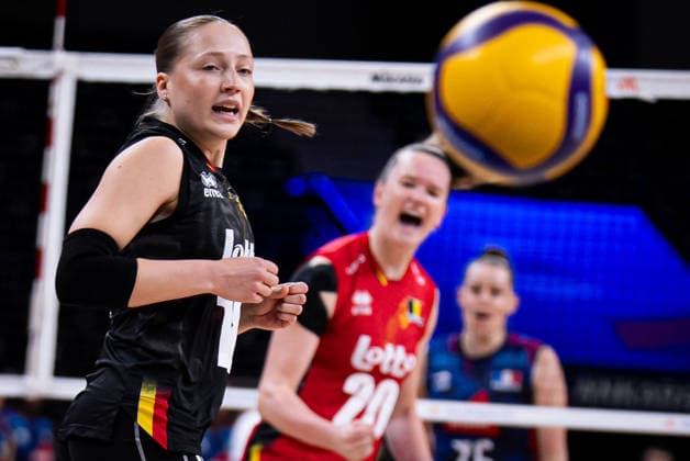 Belgium v France - 2026 FIVB Volleyball Women s Nations League ANKARA, TURKIYE - JUNE 21: Belgium s Britt Rampelberg plays during the 2026 FIVB Volleyball Women s Nations League second-week match between Belgium and France at Ankara Sports Hall in Ankara, Turkiye, on June 21, 2026. Betul Abali Anadolu Ankara Turkey. Editorial use only. Please get in touch for any other usage.  Copyright: x2026xAnadoluxBetulxAbalix
