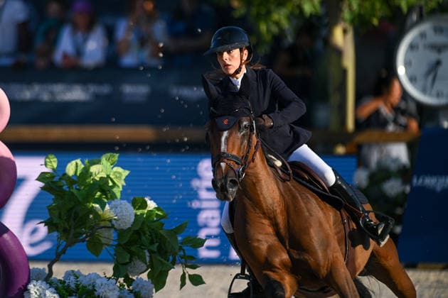 Héléna Bukwald sur GHA DEN DINI participe au Prix Mairie du 7ème de de la 12ème édition Longines Paris Eiffel Jumping au pied de la Tour Eiffel sur le Champ-de-Mars à Paris, France, le 212 juin 2026. Perusseau-Veeren Bestimage 7th Arrondissement Town Hall Prize during the 12th edition of the Longines Paris Eiffel Jumping at Champ-de-Mars near Eiffel Tower in Paris, France, on June 21, 2026. Paris France  Copyright: xPerusseau-Veerenx xBestimagexPerusseau-Veerenx xBestimagex