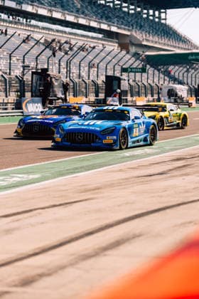 DTM, 5. + 6. Rennen DEKRA Lausitzring 2026 22 Mercedes-AMG GT3 EVO, Landgraf Motorsport: Lucas Auer, 80 Mercedes-AMG GT3 EVO, Winward Racing: Maro Engel- picture by Gruppe C Photography Schipkau DEKRA Lausitzring Germany Copyright: xGruppexCxPhotographyx