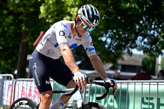 Baloise Belgium Tour 2026 Stage 5 HOEILAART, BELGIUM - JUNE 21 : Canal Carlos (ESP) of Movistar Team before the start of the race during stage 5 of the 95th edition of Baloise Tour of Belgium an UCI ProSeries 2.Pro cycling road race stage for Men Elite of 183.6 km with start in Gingelom and finish in Hoeilaart on June 21, 2026 in Hoeilaart, Belgium, 21 06 2026 ( Motordriver Stephan Boone - Hoeilaart Belgium  Copyright: xTomasxSiskx