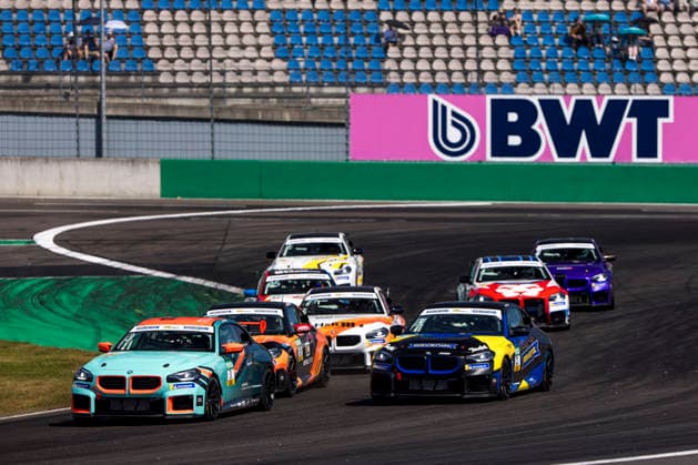 BMW M2 Cup, 1. + 2. Rennen DEKRA Lausitzring 2026 3 BMW M2 Racing, Hofor Racing by Bonk Motorsport: Niklas Hirsch, 21 BMW M2 Racing, FK Performance Motorsport: Tatu Siipola - picture by Gruppe C Photography Schipkau DEKRA Lausitzring Germany Copyright: xGruppexCxPhotographyx