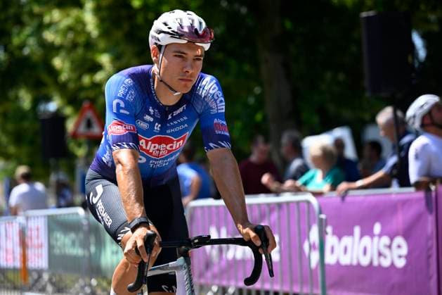 Baloise Belgium Tour 2026 Stage 5 HOEILAART, BELGIUM - JUNE 21 : Geens Jonas (BEL) of Alpecin-Premier Tech before the start of the race during stage 5 of the 95th edition of Baloise Tour of Belgium an UCI ProSeries 2.Pro cycling road race stage for Men Elite of 183.6 km with start in Gingelom and finish in Hoeilaart on June 21, 2026 in Hoeilaart, Belgium, 21 06 2026 ( Motordriver Stephan Boone - Hoeilaart Belgium  Copyright: xTomasxSiskx