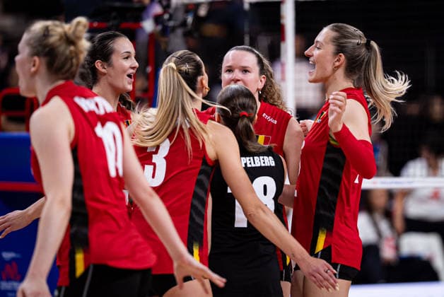 Belgium v France - 2026 FIVB Volleyball Women s Nations League ANKARA, TURKIYE - JUNE 21: Belgium players celebrate after winning a point during the 2026 FIVB Volleyball Women s Nations League second-week match between Belgium and France at Ankara Sports Hall in Ankara, Turkiye, on June 21, 2026. Betül Abali Anadolu Ankara Turkey. Editorial use only. Please get in touch for any other usage.  Copyright: x2026xAnadoluxBetülxAbalÄ±x