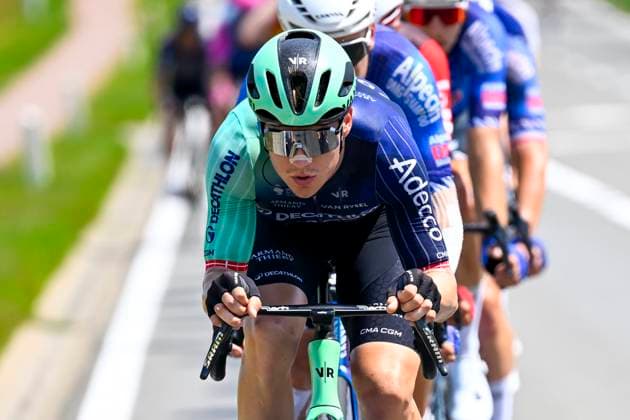 Baloise Belgium Tour 2026 Stage 5 HOEILAART, BELGIUM - JUNE 21 : Rider of Team Decathlon CMA CGM leading the peloton during stage 5 of the 95th edition of Baloise Tour of Belgium an UCI ProSeries 2.Pro cycling road race stage for Men Elite of 183.6 km with start in Gingelom and finish in Hoeilaart on June 21, 2026 in Hoeilaart, Belgium, 21 06 2026 ( Motordriver Stephan Boone - Hoeilaart Belgium  Copyright: xTomasxSiskx