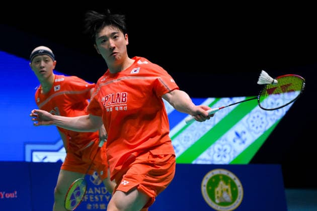 (260621) -- MACAO, June 21, 2026 -- Lee Jongmin Jin Yong (R) of South Korea compete during the men s doubles final against Ali Faathir Rayhan Devin Artha Wahyudi of Indonesia at Macao Open badminton tournament 2026 in Macao, south China, June 21, 2026. ) (SP)CHINA-MACAO-BADMINTON-MACAO OPEN 2026-MEN S DOUBLES FINAL (CN) CheongxKamxKa 