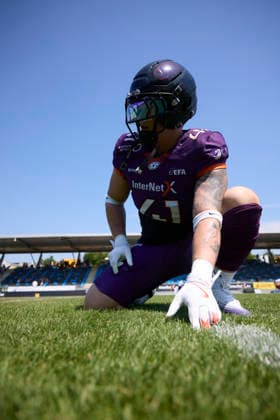 Frankfurt Galaxy - Prag Lions, American Football, European Football Alliance (EFA), Saison 2026, 21.06.2026. 41 Sebastian Gauthier (LB, Frankfurt Galaxy) vor dem Spiel zwischen Frankfurt Galaxy und Prague Lions in der European Football Alliance (EFA) in Frankfurt am Main, Deutschland. Hessen Deutschland *** Frankfurt Galaxy vs. Prague Lions, American Football, European Football Alliance (EFA), 2026 Season, June 21, 2026, 41 Sebastian Gauthier (LB), Frankfurt Galaxy, before the game between the Frankfurt Galaxy and the Prague Lions in the European Football Alliance (EFA) in Frankfurt am Main, Hesse, Germany,detected_source_language PRGatFGY_SCHRICK_DSK_5031
