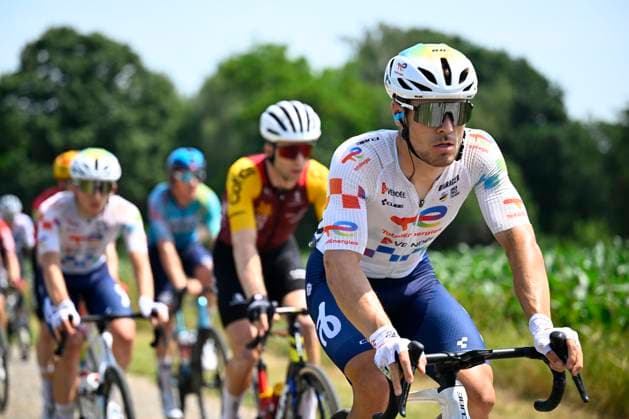 Baloise Belgium Tour 2026 Stage 5 HOEILAART, BELGIUM - JUNE 21 : Rider of Team TotalEnergies in action during stage 5 of the 95th edition of Baloise Tour of Belgium an UCI ProSeries 2.Pro cycling road race stage for Men Elite of 183.6 km with start in Gingelom and finish in Hoeilaart on June 21, 2026 in Hoeilaart, Belgium, 21 06 2026 ( Motordriver Stephan Boone - Hoeilaart Belgium  Copyright: xTomasxSiskx
