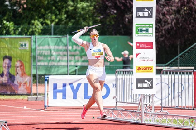 10. Hylo Speerwurfmeeting Frauen, Offenburg, 21.06.2026 Mackenzie Mielczarek (Australien) 10. Hylo Speerwurfmeeting Frauen, ETSV Stadion, Offenburg (Baden-Wuerttemberg), 21.06.2026 *** 10th Hylo Womens Javelin Throw Meet, Offenburg, June 21, 2026 Mackenzie Mielczarek, Australia 10th Hylo Womens Javelin Throw Meet, ETSV Stadium, Offenburg, Baden-Württemberg, June 21, 2026,detected_source_language Copyright: xBEAUTIFULxSPORTS Boscox
