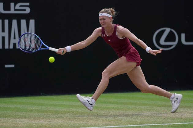 Lexus Nottingham Open - Day Seven Marie Bouzkova competes during the singles final match at the 2026 Lexus Nottingham Open Women s tennis tournament at the Nottingham Tennis Centre in Nottingham, England, on June 21, 2026. Nottingham United Kingdom  Copyright: xOwenxHammondx originalFilename:hammond-2026lexu260621_npUus.jpg
