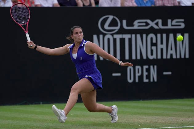 Lexus Nottingham Open - Day Seven Emma Navarro competes during the singles final match at the 2026 Lexus Nottingham Open Women s tennis tournament at the Nottingham Tennis Centre in Nottingham, England, on June 21, 2026. Nottingham United Kingdom  Copyright: xOwenxHammondx originalFilename:hammond-2026lexu260621_npHOG.jpg
