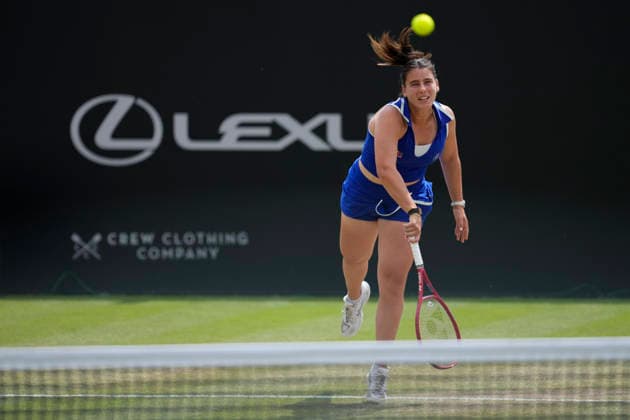 Lexus Nottingham Open - Day Seven Emma Navarro competes during the singles final match at the 2026 Lexus Nottingham Open Women s tennis tournament at the Nottingham Tennis Centre in Nottingham, England, on June 21, 2026. Nottingham United Kingdom  Copyright: xOwenxHammondx originalFilename:hammond-2026lexu260621_npK9w.jpg