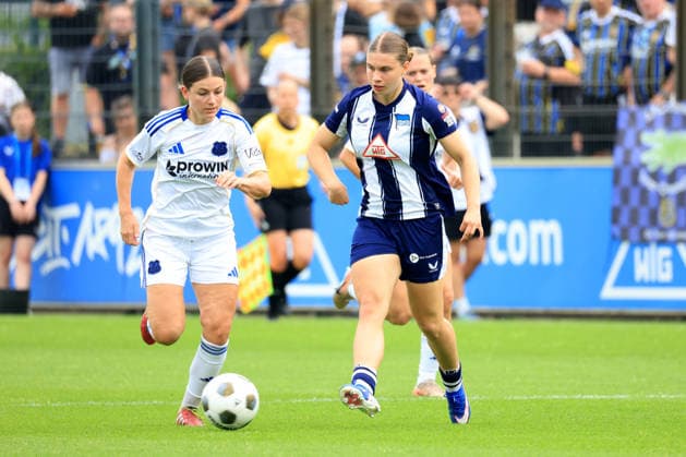 DEU, DFL, 1. FBL Frauen, Hertha BSC vs 1.FC Saarbruecken, 21.06.2026, Amateurstadion, Berlin, DEU, DFL, 1. FBL Frauen, Hertha BSC vs 1.FC Saarbruecken, im Bild ELFIE WELLHAUSEN (Hertha BSC Frauen 11), Larissa Theil (Saarbruecken 28) *** DEU, DFL, 1st Womens Bundesliga, Hertha BSC vs. 1 FC Saarbrücken, June 21, 2026, Amateurstadion, Berlin, DEU, DFL, 1st Womens Bundesliga, Hertha BSC vs. 1 FC Saarbrücken, pictured nordphotoxGmbHx xEngler nph00076