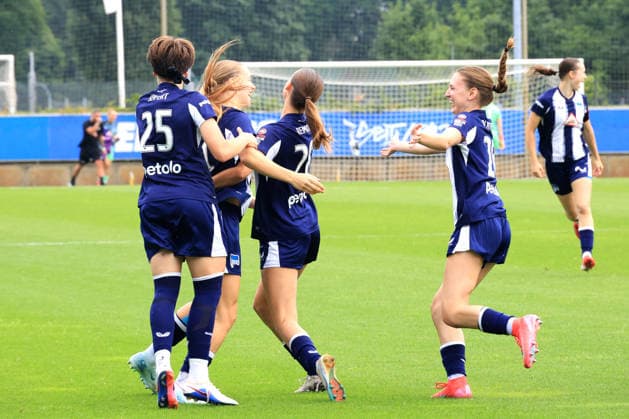 DEU, DFL, 1. FBL Frauen, Hertha BSC vs 1.FC Saarbruecken, 21.06.2026, Amateurstadion, Berlin, DEU, DFL, 1. FBL Frauen, Hertha BSC vs 1.FC Saarbruecken, im Bild 1: 0 durch ELFIE WELLHAUSEN (Hertha BSC Frauen 11) *** DEU, DFL, 1st Womens Bundesliga, Hertha BSC vs. 1 FC Saarbrücken, June 21, 2026, Amateur Stadium, Berlin, DEU, DFL, 1st Womens Bundesliga, Hertha BSC vs. 1 FC Saarbrücken, pictured nordphotoxGmbHx xEngler nph00076