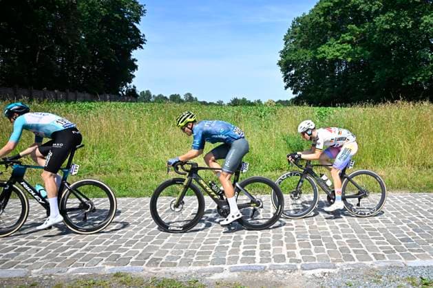 Baloise Belgium Tour 2026 Stage 5 HOEILAART, BELGIUM - JUNE 21 : Konings Roan (NED) of Metec - SOLARWATT p b Mantel, Hannes Victor (BEL) of Aarco in the escape pack during stage 5 of the 95th edition of Baloise Tour of Belgium an UCI ProSeries 2.Pro cycling road race stage for Men Elite of 183.6 km with start in Gingelom and finish in Hoeilaart on June 21, 2026 in Hoeilaart, Belgium, 21 06 2026 ( Motordriver Stephan Boone - Hoeilaart Belgium  Copyright: xTomasxSiskx