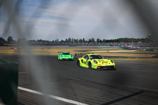 91 Thomas Preining (A Manthey), Porsche 911 GT3 R Evo, action Photo: Hoch Zwei Klettwitz Germany *** 91 Thomas Preining A Manthey, Porsche 911 GT3 R Evo, action photo taken at Hoch Zwei Klettwitz, Germany,detected_source_language