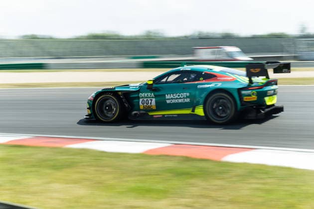 Schipkau, Deutschland 19. - 21. Juni 2026: DTM - 2026 - Lauf 5 - DEKRA Lausitzring - Rennen Sonntag Im Bild: THllM, Nicki(DEN) Comtoyou Racing) Aston Martin Vantage AIVR GT3 EVo *** Schipkau, Germany, June 19–21, 2026; DTM 2026 Round 5; DEKRA Lausitzring Race; Sunday; Pictured Copyright: xFotostandx xStiebertx