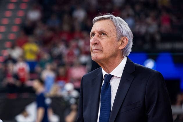 MUNICH, GERMANY - JUNE 21: Svetislav Pesic (Headcoach FC Bayern Muenchen) during tv interviews before the easyCredit Basketball Bundesliga Playoffs Final Game 5 match between FC Bayern Muenchen vs. Alba Berlin at SAP Garden on June 21, 2026 in Munich, Germany. Bavaria Germany Copyright: xSteffiexWunderlx