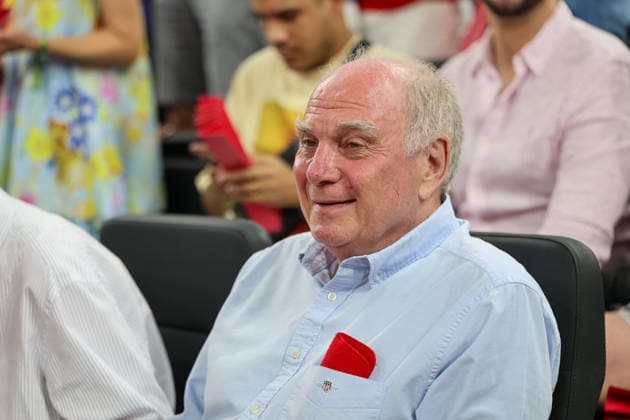 Uli Hoeness (FC Bayern Muenchen, Ehrenpraesident), GER, FC Bayern Basketball vs. Alba Berlin, Basketball, easycredit Basketball Bundesliga, Playoffs, Finale, Spiel 5, Saison 2025 2026, 21.06.2026, GER, FC Bayern Basketball vs. Alba Berlin, Basketball, easycredit Basketball Bundesliga, Playoffs, Finale, Spiel 5, Saison 2025 2026, 21.06.2026 Muenchen *** Uli Hoeness, FC Bayern Munich, Honorary President, GER, FC Bayern Basketball vs. Alba Berlin, Basketball, easycredit Basketball Bundesliga, Playoffs, Finals, Game 5, 2025–2026 Season, June 21, 2026, GER, FC Bayern Basketball vs. Alba Berlin, Basketball, easycredit Basketball Bundesliga, Playoffs, Finals, Game 5, 2025–2026 Season, June 21, 2026, Munich,detected_source_language Copyright: xEibner-Pressefoto JennixMaulx EP_JML