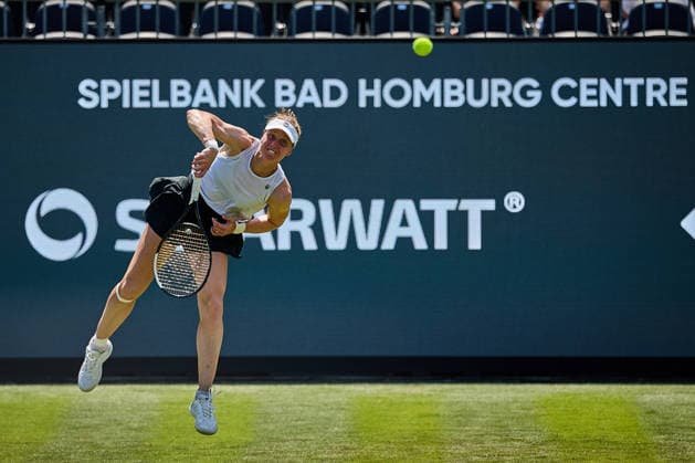 June 21, 2026, Bad Homburg, Hessen, Germany: Liudmila Samsonova serves to Katerina Siniakova of Czech Republic during the BAD HOMBURG OPEN powered by SOLARWATTT- WTA500 - Womens Tennis, 21.6.2026 in Bad Homburg (Tennis-Club Bad Homburg), Germany - Photo: Tennis 2026: Bad Homburg Open - WTA500: SAMSONOVA 6:3 7:5 SINIAKOVA  - ZUMAs343 20260621_zsp_s343_005 Copyright: xMathiasxSchulzx
