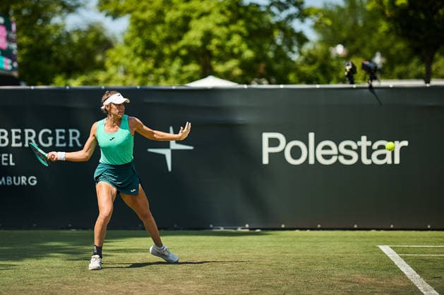 June 21, 2026, Bad Homburg, Hessen, Germany: Solana Sierra of Argentina returns with forehand to Anna Blinkova during the BAD HOMBURG OPEN powered by SOLARWATTT- WTA500 - Womens Tennis, 21.6.2026 in Bad Homburg (Tennis-Club Bad Homburg), Germany - Photo: Tennis 2026: Bad Homburg Open - WTA500: SIERRA 3:6 7:5 6:4 BLINKOVA  - ZUMAs343 20260621_zsp_s343_010 Copyright: xMathiasxSchulzx