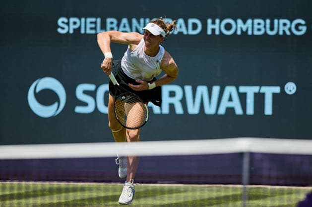 June 21, 2026, Bad Homburg, Hessen, Germany: Liudmila Samsonova serves to Katerina Siniakova of Czech Republic during the BAD HOMBURG OPEN powered by SOLARWATTT- WTA500 - Womens Tennis, 21.6.2026 in Bad Homburg (Tennis-Club Bad Homburg), Germany - Photo: Tennis 2026: Bad Homburg Open - WTA500: SAMSONOVA 6:3 7:5 SINIAKOVA  - ZUMAs343 20260621_zsp_s343_016 Copyright: xMathiasxSchulzx