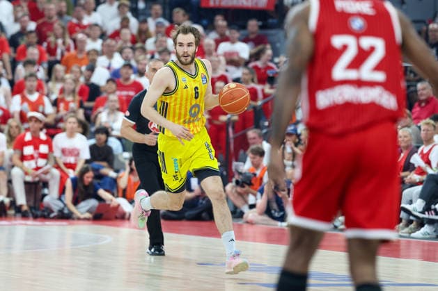 GER, FC Bayern Basketball vs. Alba Berlin, Basketball, easycredit Basketball Bundesliga, Playoffs, Finale, Spiel 5, Saison 2025 2026, 21.06.2026, GER, FC Bayern Basketball vs. Alba Berlin, Basketball, easycredit Basketball Bundesliga, Playoffs, Finale, Spiel 5, Saison 2025 2026, 21.06.2026 Muenchen *** GER, FC Bayern Basketball vs. Alba Berlin, Basketball, easycredit Basketball Bundesliga, Playoffs, Finals, Game 5, 2025–2026 Season, June 21, 2026, GER, FC Bayern Basketball vs. Alba Berlin, Basketball, easycredit Basketball Bundesliga, Playoffs, Finals, Game 5, 2025–2026 Season, June 21, 2026, Munich,detected_source_language Copyright: xEibner-Pressefoto JennixMaulx EP_JML