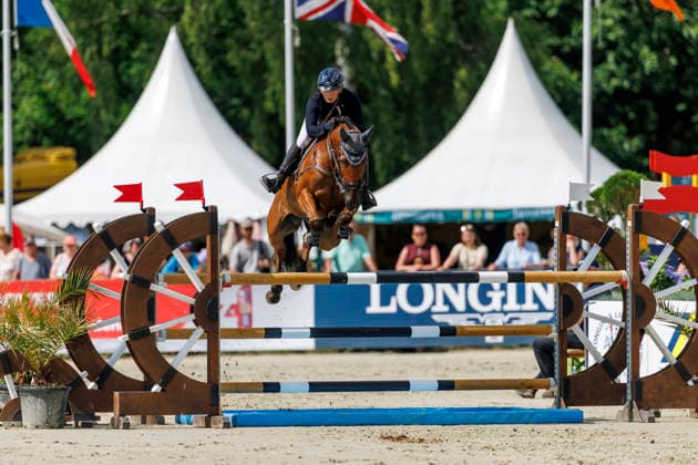 LUHMÜHLEN - Longines Horse Trail 2026, LUHMÜHLEN - Longines Horse Trail 2026 MINDER Nadja (SUI), Top Job s Jalisco Teilprüfung Springen Show Jumping CCI4*-S Meßmer Trophy Deutsche Meisterschaft 2026 Luhmühlen, Turniergelände 21. June 2026 - *** LUHMÜHLEN Longines Horse Trail 2026, LUHMÜHLEN Longines Horse Trail 2026 MINDER Nadja SUI, Top Job’s Jalisco, Show Jumping CCI4 S Meßmer Trophy German Championship 2026 Luhmühlen, Competition Grounds, June 21, 2026,detected_source_language