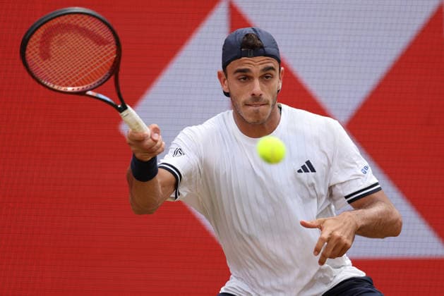Francisco Cerundolo of Argentina in action HSBC Queen s Club Championships, Day Sixteen, Tennis, Queen s Club, West Kensington, London, UK - 21 Jun 2026London Queen s Club United Kingdom  Copyright: xEllaxLing Shutterstockx 16929308j