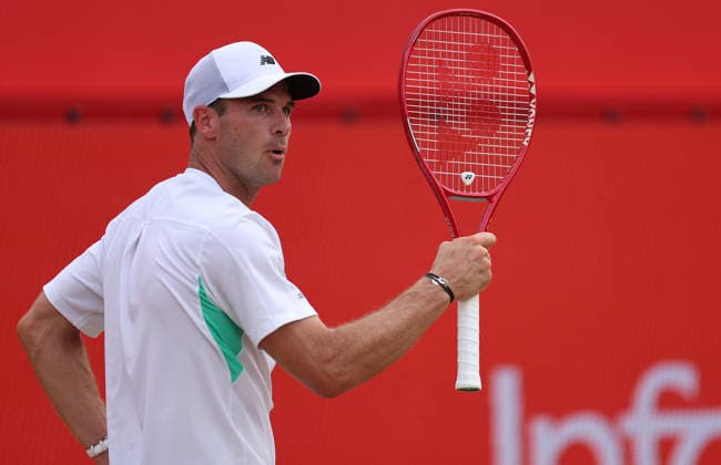 Tommy Paul of USA celebrates HSBC Queen s Club Championships, Day Sixteen, Tennis, Queen s Club, West Kensington, London, UK - 21 Jun 2026London Queen s Club United Kingdom  Copyright: xEllaxLing Shutterstockx 16929308d