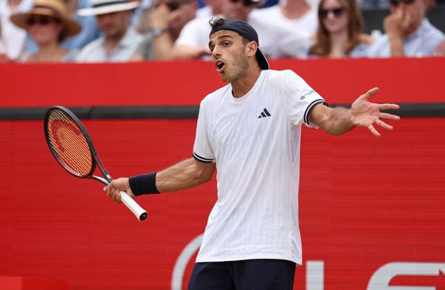 Francisco Cerundolo of Argentina reacts in frustration HSBC Queen s Club Championships, Day Sixteen, Tennis, Queen s Club, West Kensington, London, UK - 21 Jun 2026London Queen s Club United Kingdom  Copyright: xEllaxLing Shutterstockx 16929308r