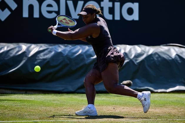 June 21, 2026, Bad Homburg, Hessen, Germany: Taylor Townsend of United States returns with backhand to Elena-Gabriela Ruse of Romania during the BAD HOMBURG OPEN powered by SOLARWATTT- WTA500 - Womens Tennis, 21.6.2026 in Bad Homburg (Tennis-Club Bad Homburg), Germany - Photo: Tennis 2026: Bad Homburg Open - WTA500: RUSE 6:4 7:5 TOWNSEND  - ZUMAs343 20260621_zsp_s343_092 Copyright: xMathiasxSchulzx