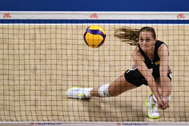 Germany v Brazil - 2026 FIVB Volleyball Women s Nations League ANKARA, TURKIYE - JUNE 21: Patricia Nestler (1) of Germany in action during match between Germany and Brazil in the 2026 FIVB Volleyball Women s Nations League at Ankara Sports Hall in Ankara, Turkiye, on June 21, 2026. Mehmet Futsi Anadolu Ankara Turkey. Editorial use only. Please get in touch for any other usage.  Copyright: x2026xAnadoluxMehmetxFutsix