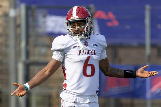 EFA - European Football Alliance: Frankfurt Galaxy - Prague Lions, 21.06.2026 Jaylon Henderson (Prague Lions 6) breitet die Arme aus, fragt sich was gewesen ist, Frankfurt Galaxy - Prague Lions, Frankfurt, PSD Bank Arena, 21.6.2026 *** EFA European Football Alliance Frankfurt Galaxy Prague Lions, June 21, 2026 Jaylon Henderson of the Prague Lions spreads his arms, wondering what just happened, Frankfurt Galaxy Prague Lions, Frankfurt, PSD Bank Arena, June 21, 2026,detected_source_language Copyright: xBEAUTIFULxSPORTS Gawlikx