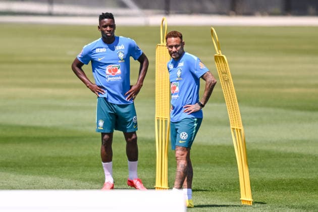 Luiz Henrique (Brazil) and Neymar (Brazil) Looks on during the Brazil training session at Columbia Park Training Facility on June 21, 2026 in Morristown, New Jersey. (Photo by Harry Langer DeFodi Images) - *** Luiz Henrique of Brazil and Neymar of Brazil look on during the Brazil training session at Columbia Park Training Facility on June 21, 2026, in Morristown, New Jersey. Photo by Harry Langer, DeFodi Images,detected_source_language
