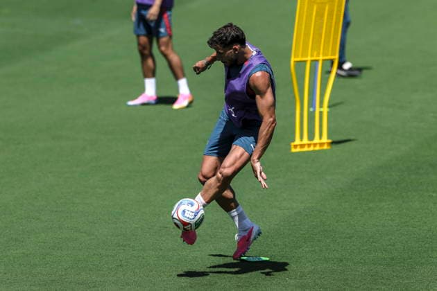 FIFA World Cup, WM, Weltmeisterschaft, Fussball 2026 - Portugal training Portugal s national team, Nationalteam player Ruben Dias in action during the training session for the FIFA World Cup 2026 at Garden District Park, in Palm Beach, Florida, USA, 21 June 2026. Palm Beach Florida Estados Unidos  Copyright: xMIGUELxA.xLOPESx